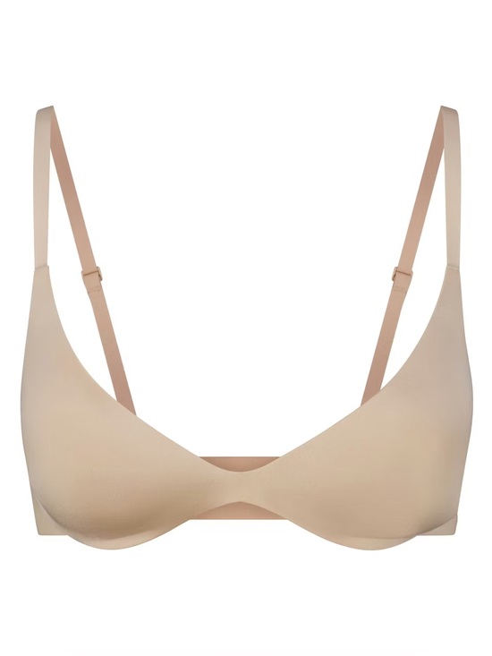 SKIMS Other - NWT Skims Wireless Form Push Up Plunge Bra Sand Beige Sz 36C